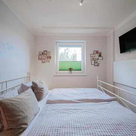 Traumland 1 שרבאוץ